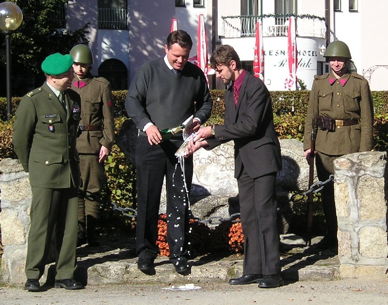 kest knihy u Kamene republiky - ampaskho se chopil Marcus Hauser